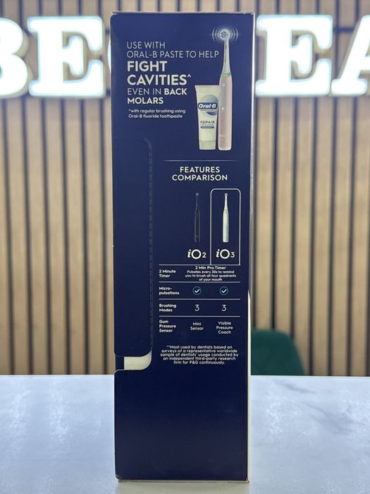 Periuta de dinti Oral-B iO3 / Sigilat