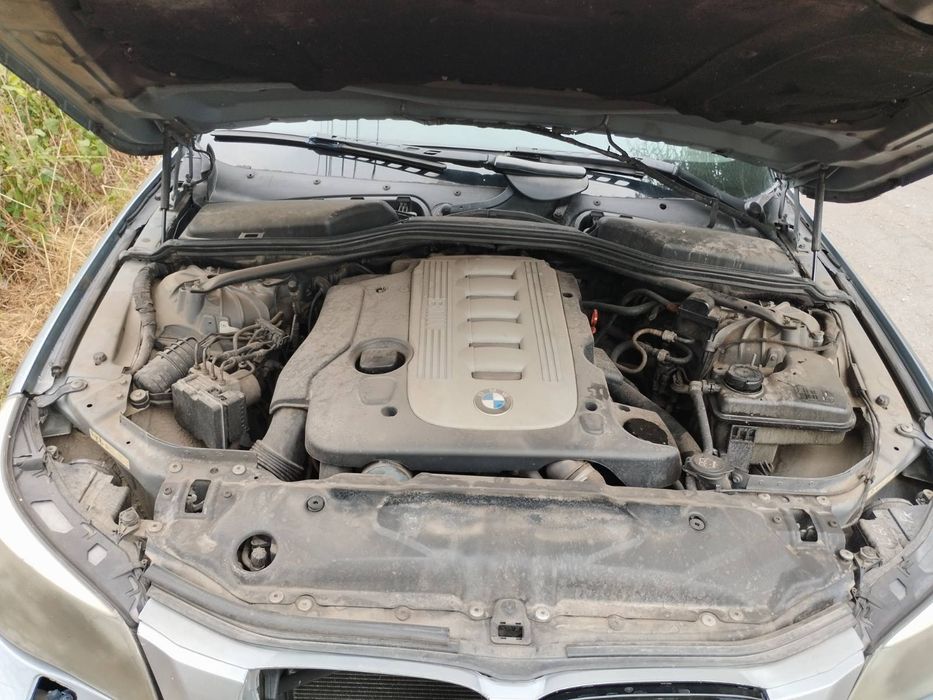 BMW e60 530d 218коня На Части