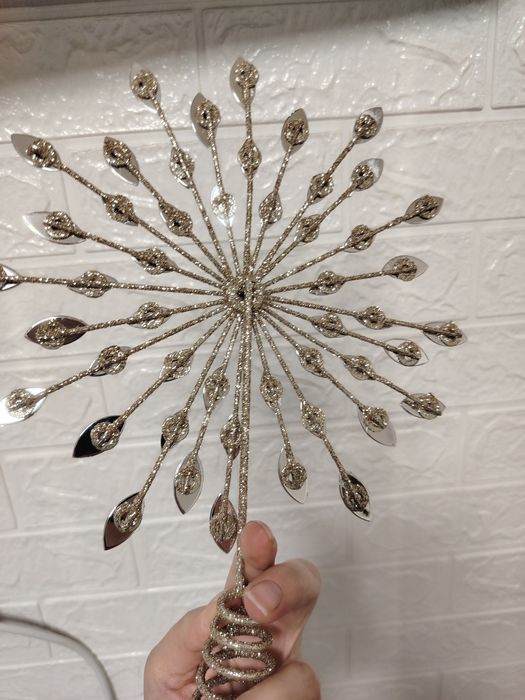 Нов уникален връх за елха