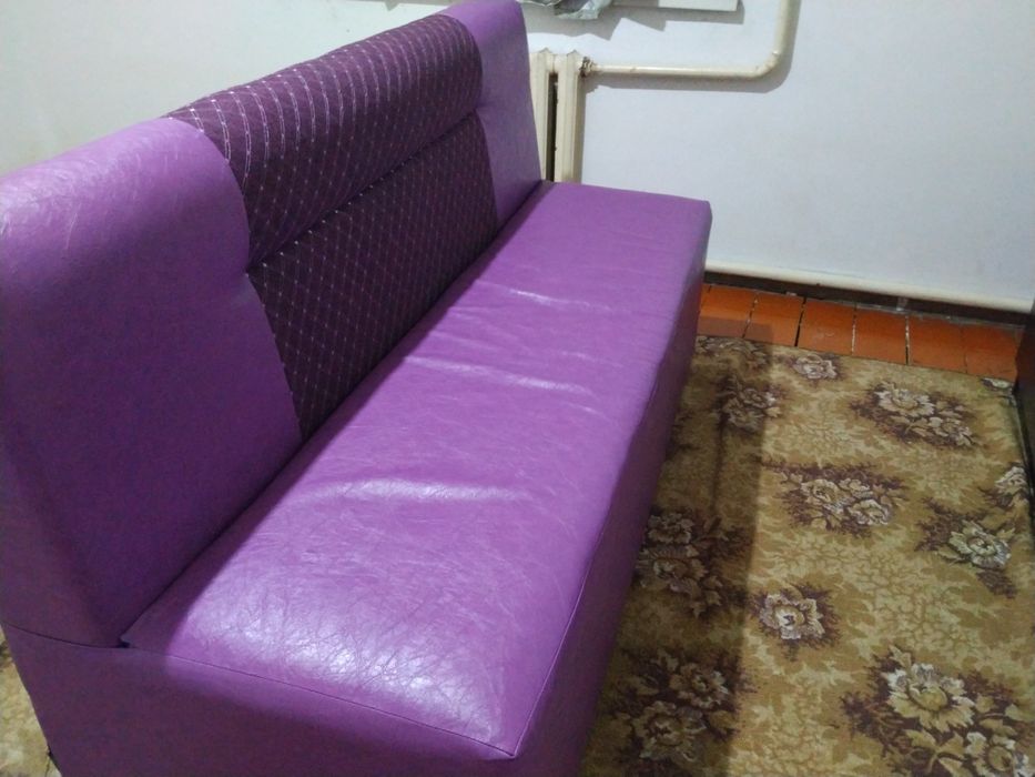 телевизор +диван