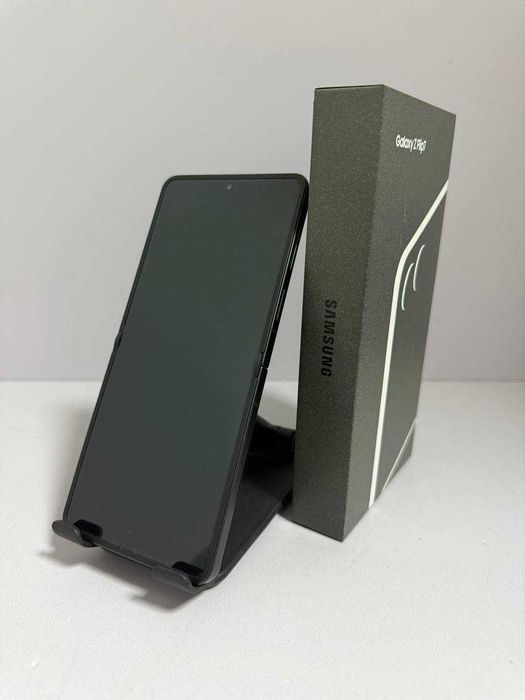 Samsung Z flip 7 / КА 3719