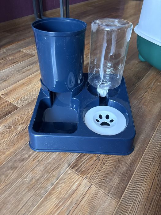 Лоток для кошек + кормушка в подарок!