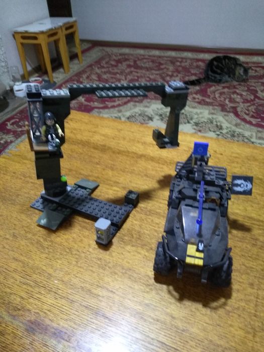 Продам собранные Лего