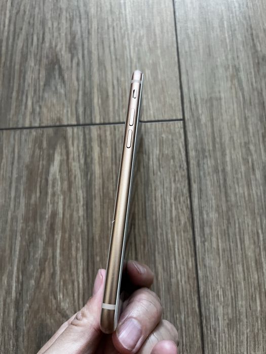 Продается iPhone 8 128 гб рабочий