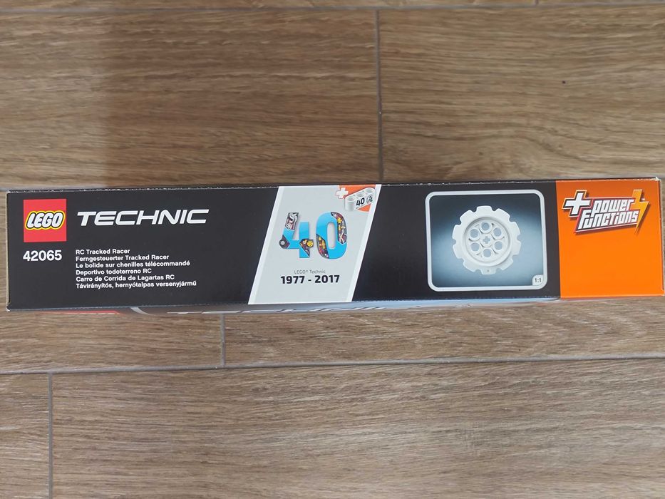 Lego Technic RC Tracked Racer - 42065 - Нов, неразпечатан