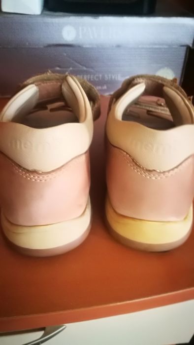 Детски обувки за дете