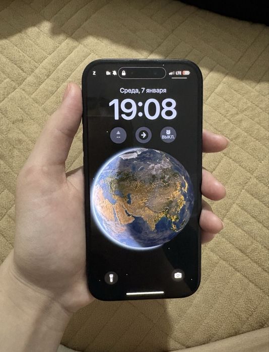 Iphone 16 на 128gb  Айфон 16