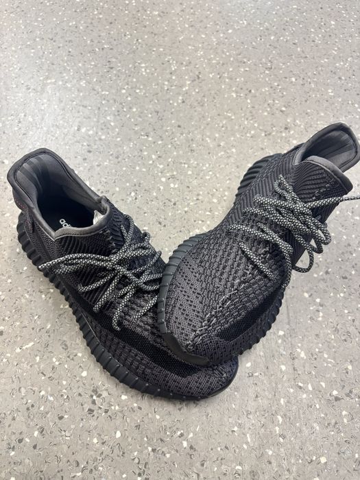 vand adidasi yeezy 350