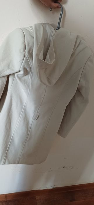 Пальто демисезонное