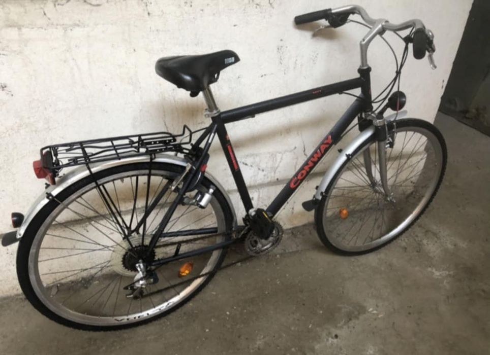 Vând bicicleta bărbătească pe 28 inchi cadru aluminiu Shimano