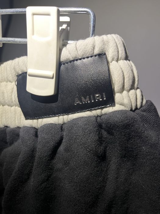 !Reducere! Pantaloni scurti Amiri