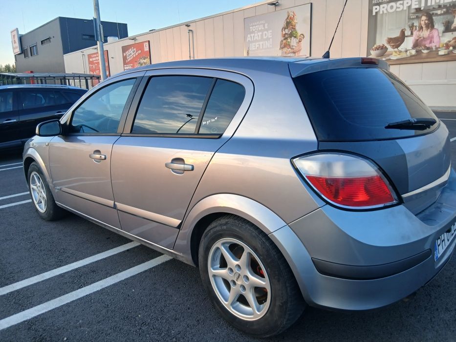 Opel Astra H 1.6