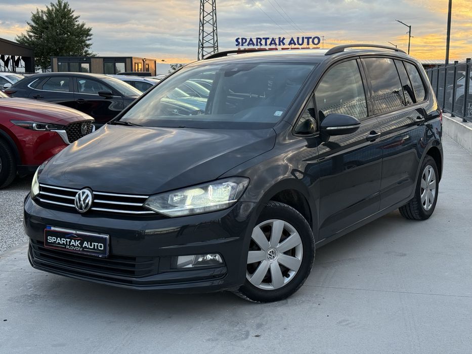 VW Touran 1.6D* 2017г* АВТОМАТИК* Топ Състояние*