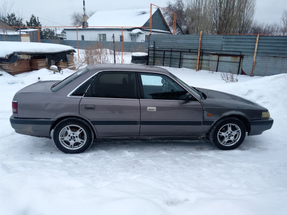 Продам авто мазду 626