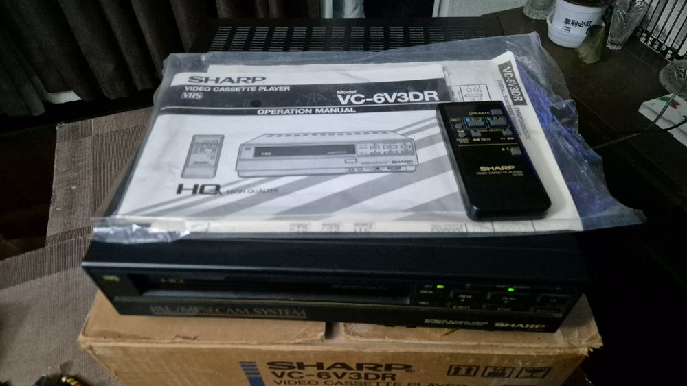 Видео плеер SHARP vc-6v3DR made in Japan в состоянии нового!
