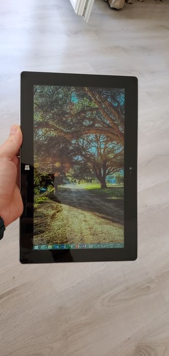 Vand/schimb tableta microsoft surface(windows)