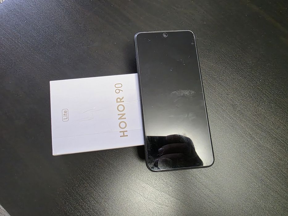 Honor 90 256b 8+5  ram