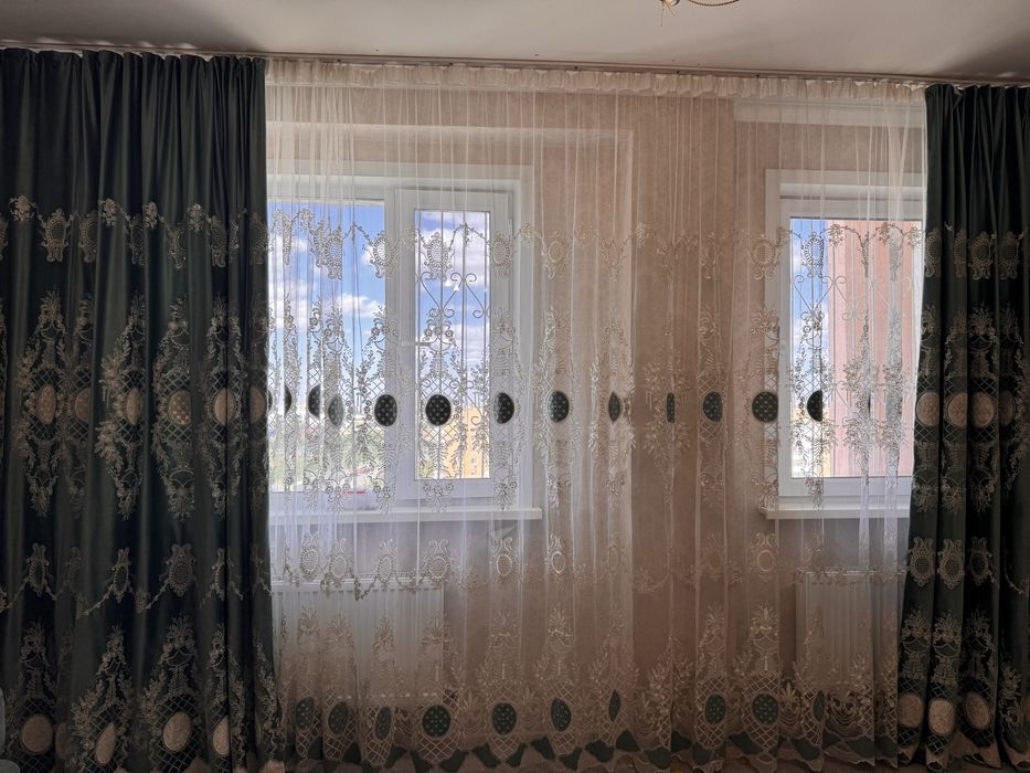 Шторы с тюлью состояние хорошее