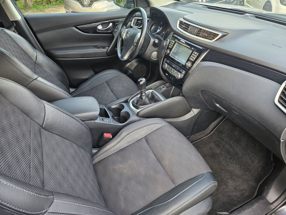 NISSAN QASHQAI J11 Tekna+ 1.5 Diesel 2014 ~ E5/Panoramic/Xenon/Keyless/Navi/360° Senzori+ 4 Camere