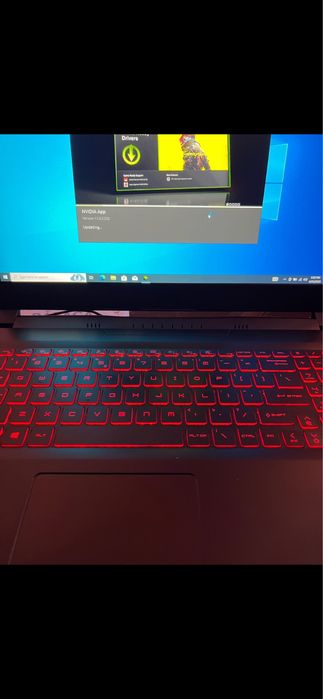 Vand Laptop, Monitor si Microfon