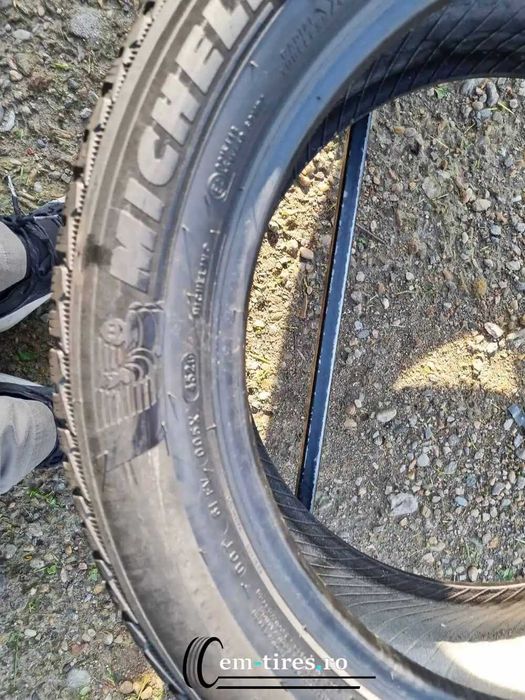 Anvelopa Iarna 245/50 R19 MICHELIN Pilot Alpin 5 ZP 105V - Runflat