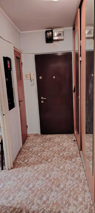 Vand apartament 3 camere Brancoveanu