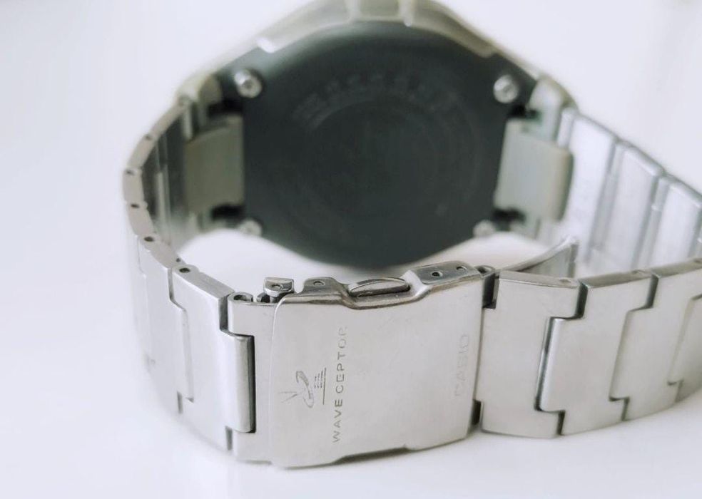 Ceas vechi Casio Wave Ceptor WV-56h, modul 2586