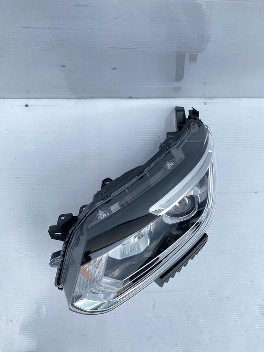 Far stanga complet Renault Alaskan 2020+ Led Pure Vision nou original