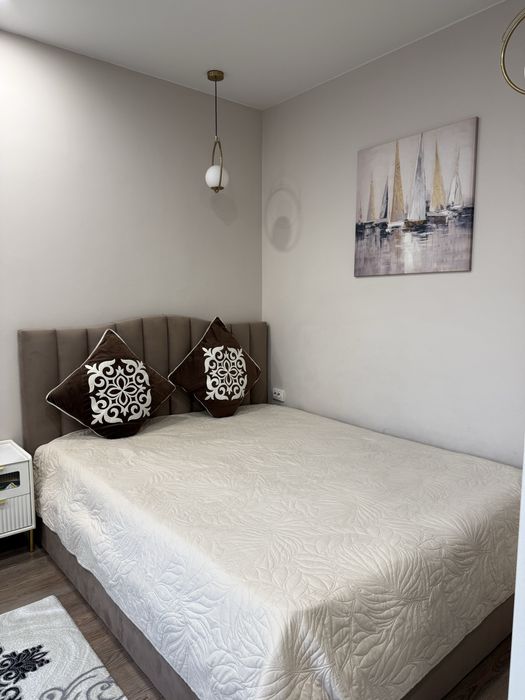 кровать спальный