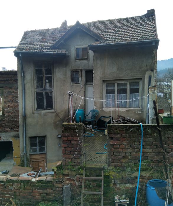 Продава се Къща в Бобошево - 200 кв.м за 85 €/кв.м - Снимка #2