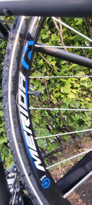 Vând bicicletă cursieră Merida Crossway 20 NOUĂ