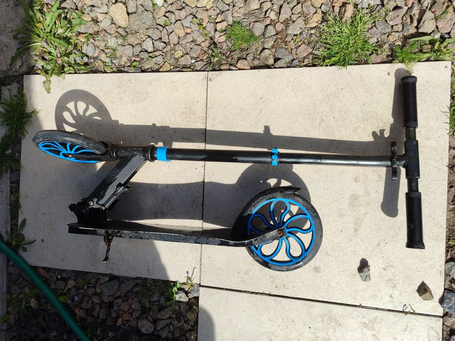 Самокат продам...