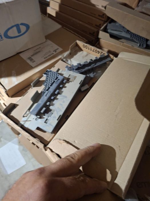 Vand stoc de Feronarie