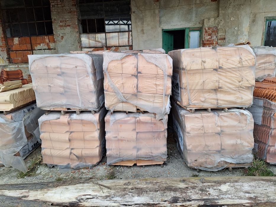 Vând țiglă Italia