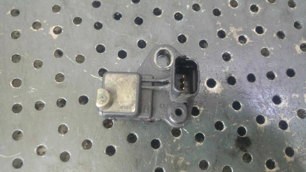 senzor vibrochen 1.4 tdci  f6jb ford fiesta 5  9664387380