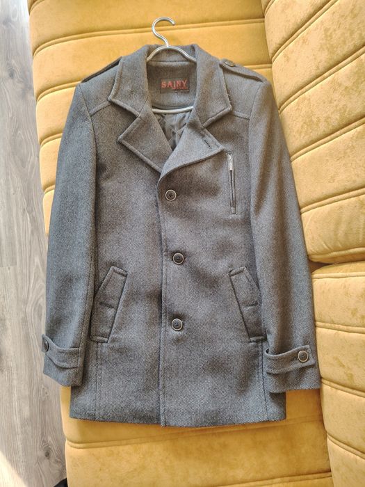 Пальто мужское демисезонное