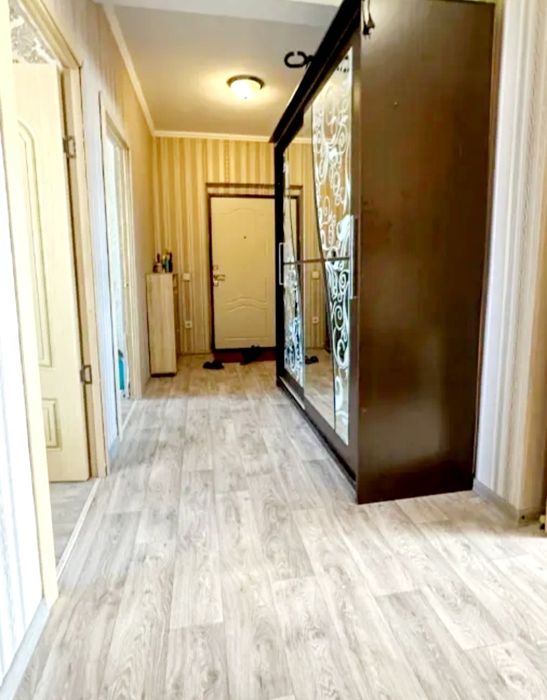 продам 2-х ком. 67 кв. каратал 8-этаж