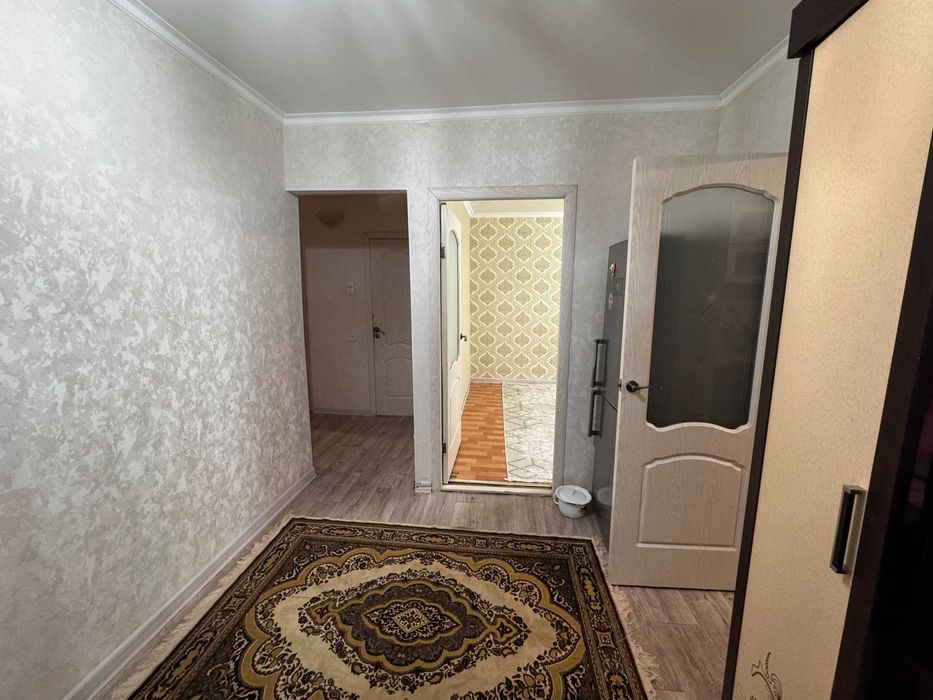 Продам 2 комнатную квартиру район 8 мкр 2 Этаж