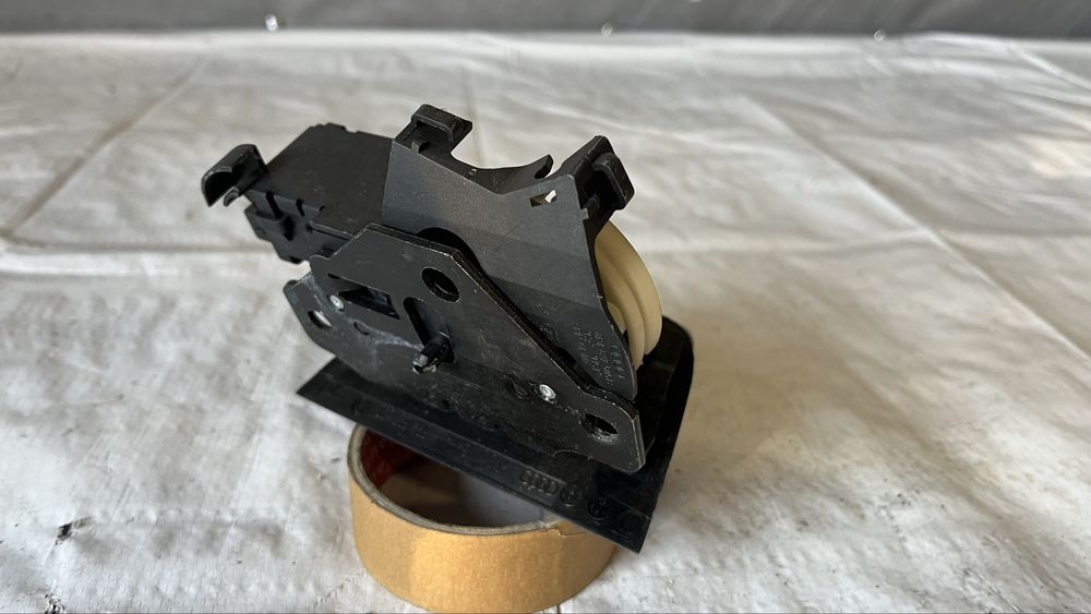 Заключващ механизъм на багажник Audi A3 8P (2006-2012)