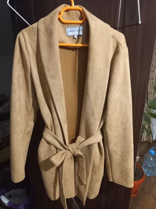 Haina piele întoarsă