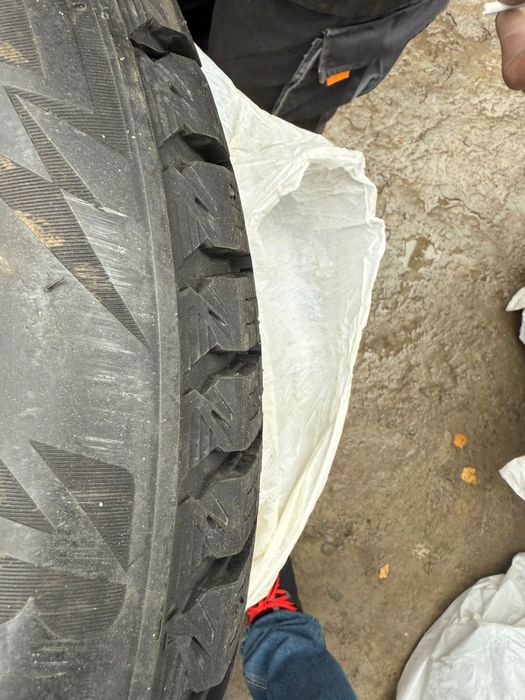 Продам зимнюю резину