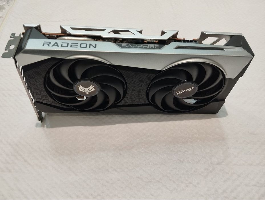 Sapphire NITRO+ Radeon RX 6600 XT 8GB Отличное состояние /Без ремонтов