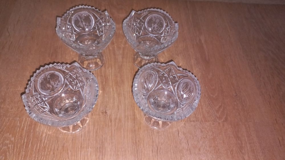 Продам хрустальные посуды ы