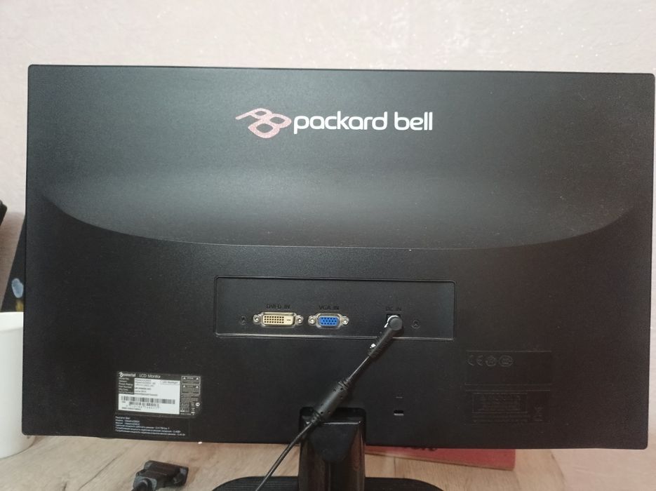 Монитор Packard Bell 21,5
