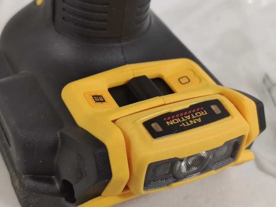 Filetanta Dewalt DCD806