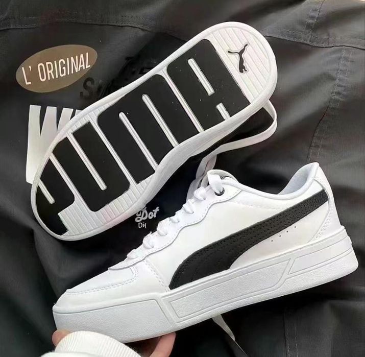 Продам мужские кроссовки