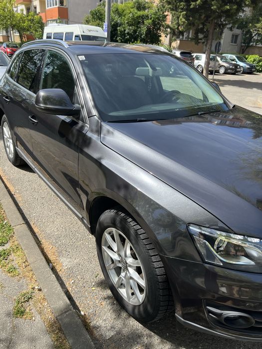 Vând Audi Q5 ,2011 cutie automata