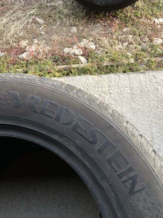 255/60/18 VREDESTEIN 2бр. 6мм