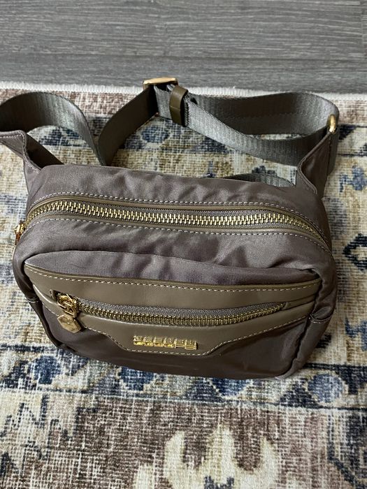 Продам Поясную сумку