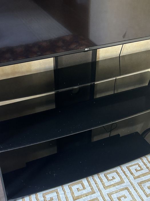 Полка для телвизора